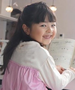 3歳女の子のピアノ体験レッスン